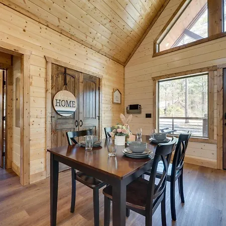 Family-Friendly Broken Bow Cabin Rental With Hot Tub Exterior photo
