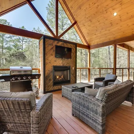 Family-Friendly Broken Bow Cabin Rental With Hot Tub Exterior photo