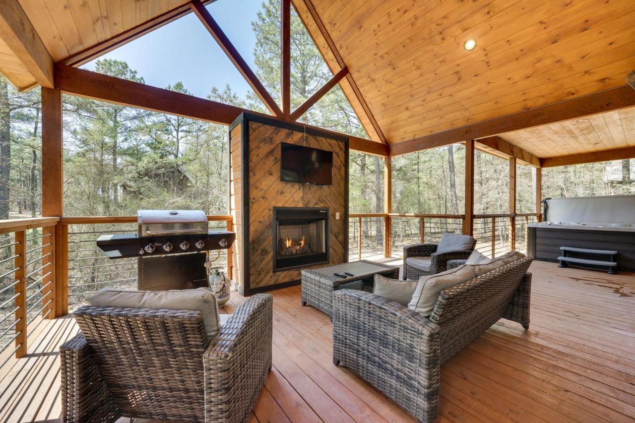 Family-friendly With Hot Tub *